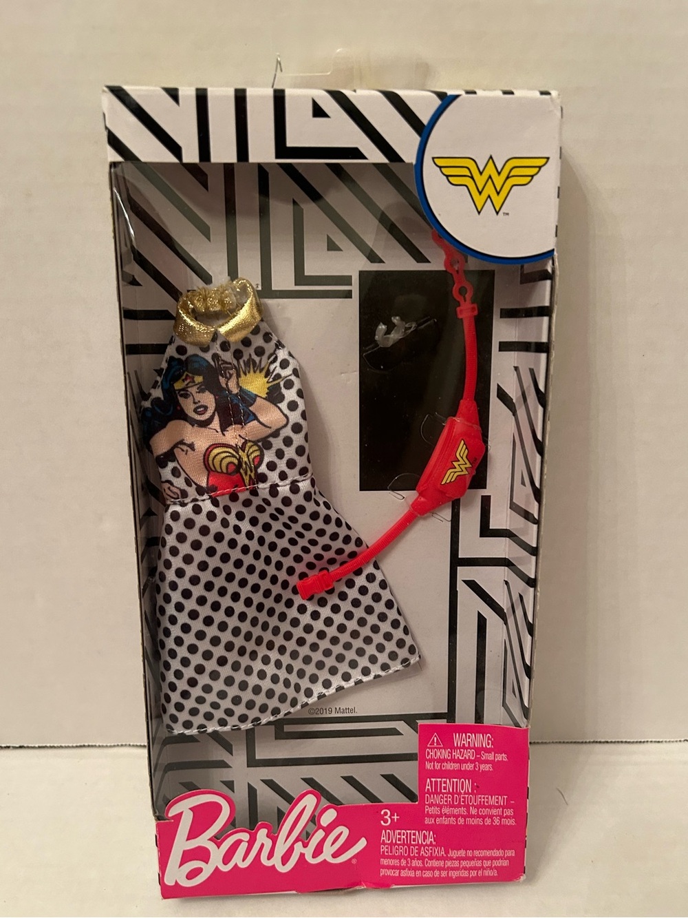 Barbie WONDER WOMAN
Fashion Pack Polka Dot Dress & Fanny Pack 2019 Mattel